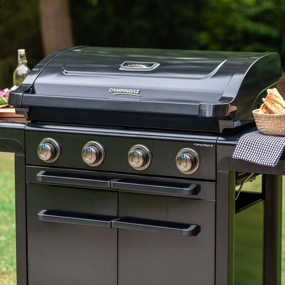 barbecue gaz Onyx Premium 4S Campingaz zoom vue face barbecue gaz Onyx Premium 4S Campingaz zoom vue face