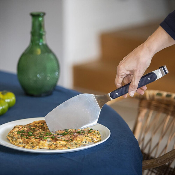 Spatule ajourée en inox pour cuisiner à la plancha - Eno.