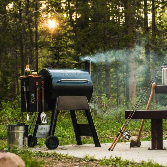 Barbecue à pellets avec cheminée Pro 22 - Traeger