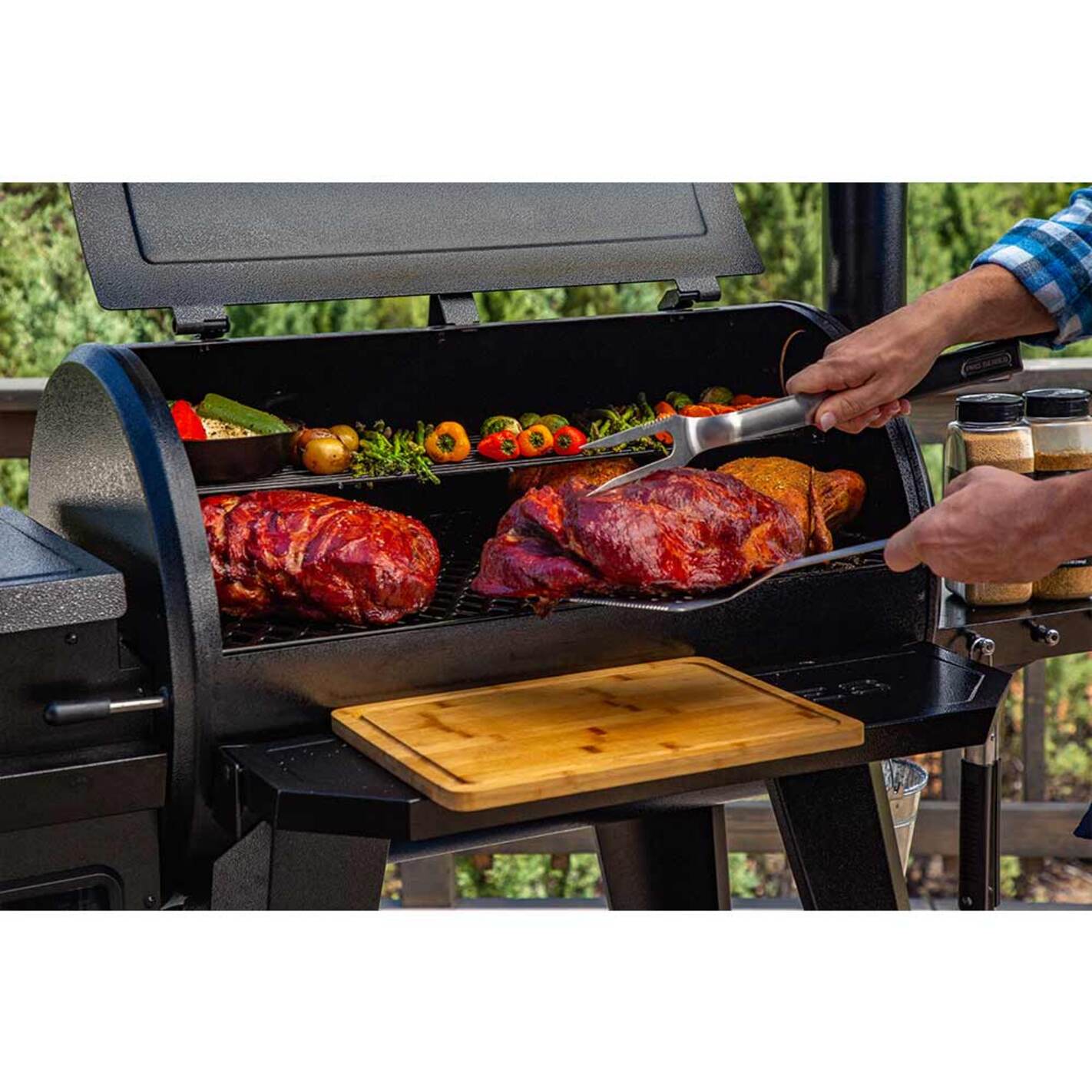 Barbecue à Pellets Pit Boss PRO Navigator 850 (Wifi)