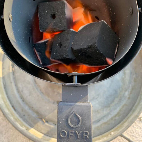 Comment allumer un barbecue au charbon de bois avec une cheminée d'allumage  ? – SOLER