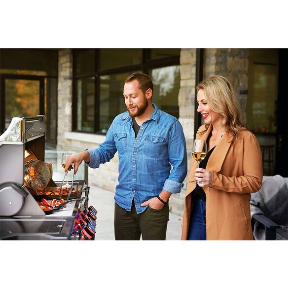 Barbecue gaz Prestige Pro 500 + Sizzle Zone ambiance - Napoléon Barbecue gaz Prestige Pro 500 + Sizzle Zone ambiance - Napoléon