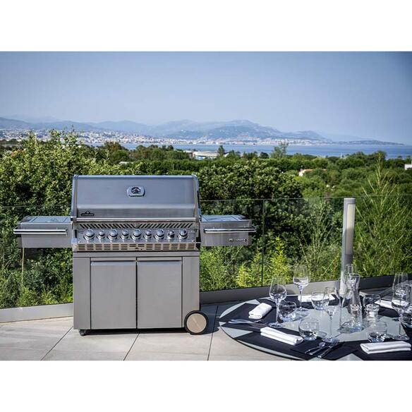 Barbecue Prestige PRO 665 ambiance terrasse