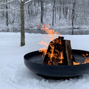 Brasero bas rond noir en fer Esschert Design ambiance hiver