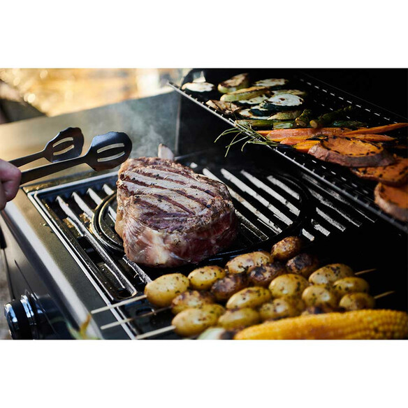Marquage d'un steak sur la grille du Barbecue gaz Select 3 LX Plus