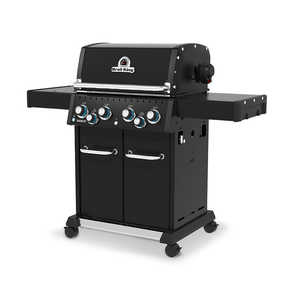 Vue de biais de droite du Baron 490 Shadow Broil King