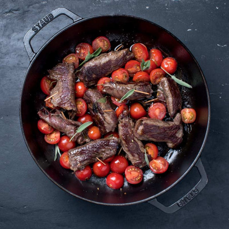 Cuisson dans une cocotte en fonte Staub