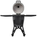 Vue sur le barbecue The Bastard Pro Large Complete Graphite ouvert avec tablettes