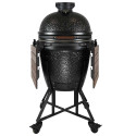 Vue de face sur le barbecue kamado The Bastard Anniversary Edition