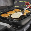 Cuisson sur plancha intégrale en fonte émaillée du barbecue gaz Q3000N Weber
