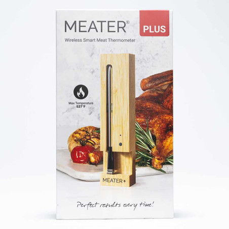 Vue de face sur le packaging du thermomètre digital MEATER Plus Vue de face sur le packaging du thermomètre digital MEATER Plus