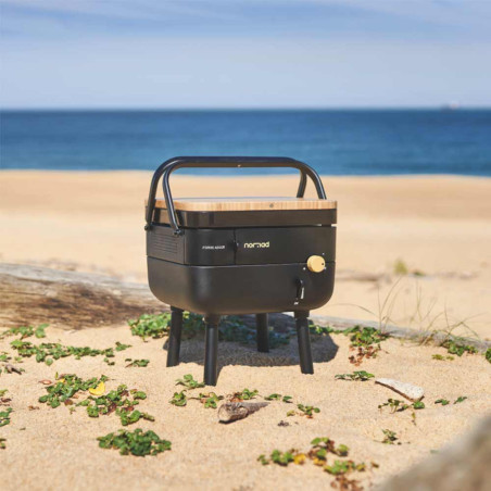 Plancha gaz NOMAD Forge Adour sur une plage Plancha gaz NOMAD Forge Adour sur une plage
