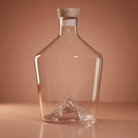 Carafe à spiritueux Topographic Mont Matterhorn Alaskan Maker - Fond de couleur
