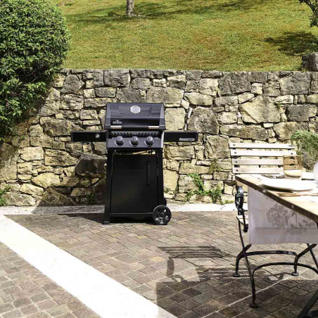 Barbecue gaz Freestyle 365 noir Napoléon ambiance