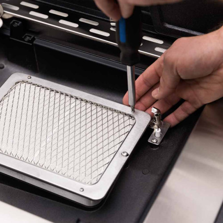 Ecran Nid d'Abeille de Rechange Broil King - Installation 6