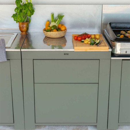 Modulo plan de travail avec tiroir Sauge et Inox ENO sur une terrasse