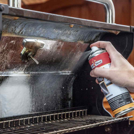 Mousse nettoyante pour vitre, inox et acier émaillé 300 ml Grillfürst - utilisation barbecue gaz