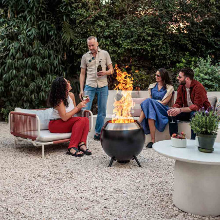 Brasero Moon 55 sur pied bas Höfats - terrasse cailloux