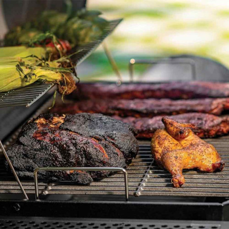 Barbecue fumoir Smokin'Pro Char-Griller - surface de cuisson