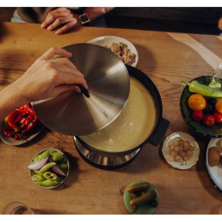 Cocotte en fonte pour Circle 35 Höfats - préparation repas