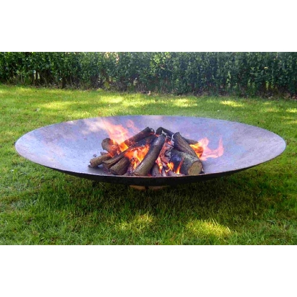 Braséro Acier Corten Rond 120 cm allumé jardin