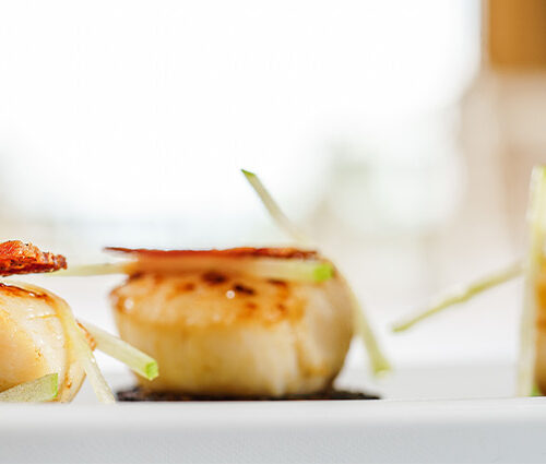 Noix de Saint Jacques à la plancha au lard fumé