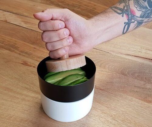Préparez un bon Guacamole avec le kit COOKUT !