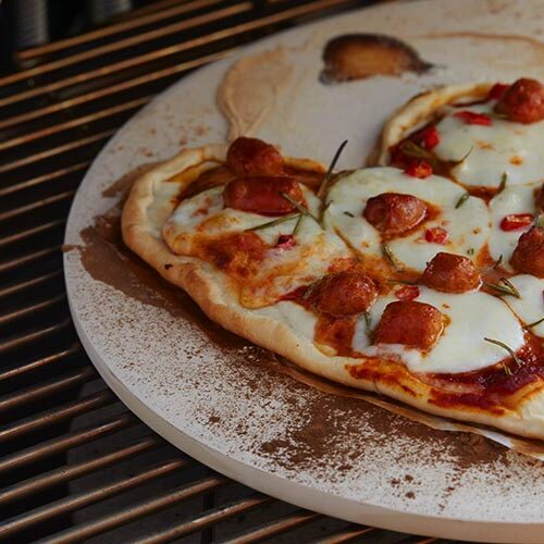 Comment réussir la cuisson d’une pizza au barbecue ? 🍕