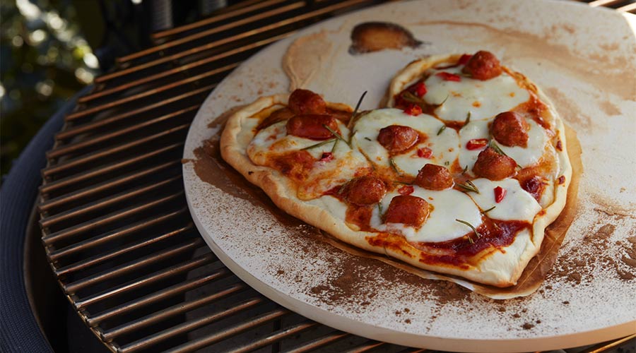 Comment réussir la cuisson d’une pizza au barbecue ? 🍕