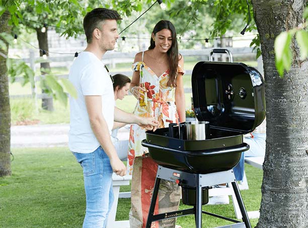 Allumage rapide du barbecue charbon Magnus Original