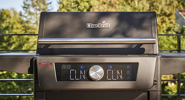 Mode de nettoyage Autoclean sur le barbecue électrique Evolve Char-Broil