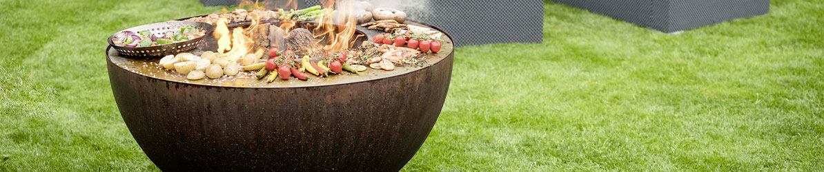 Brasero plancha Boule en corten Feu du Jardin - Esprit Barbecue