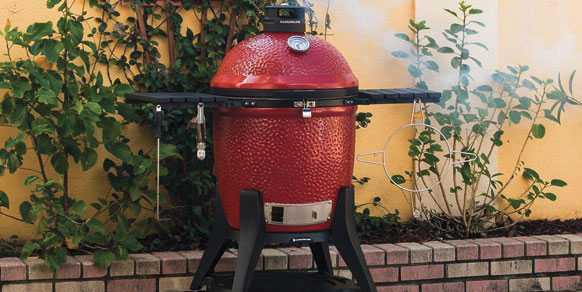 Banni&egrave;re barbecue kamado Kamado Joe, The Bastard, Monolith et Grill Guru