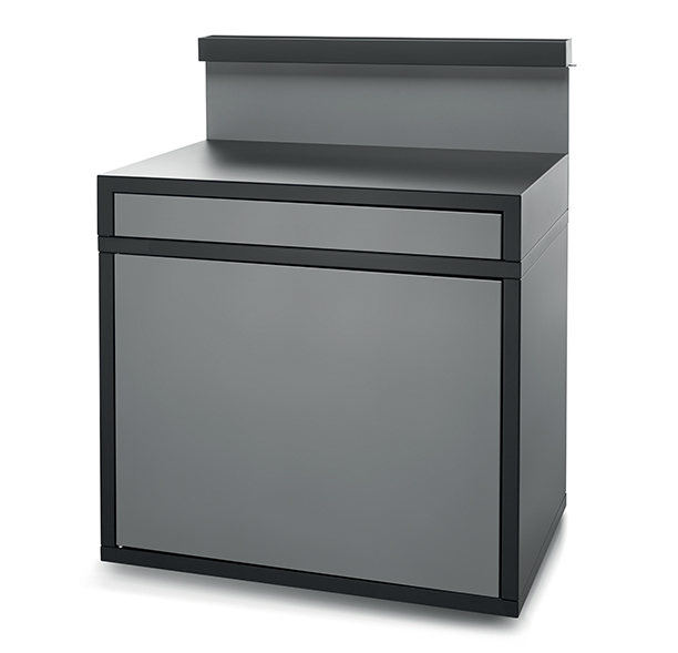 Module desserte Forge Adour en acier gris et noir sur fond blanc