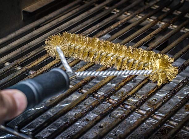 Brosse barbecue en T Grill Fürst avec poils en laiton