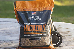 Quels pellets de bois choisir pour un barbecue à granulés ?