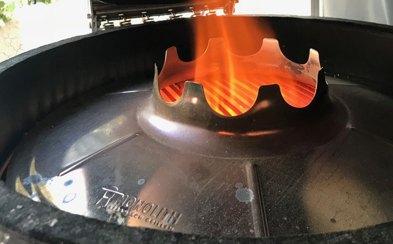 Grille en fonte demi lune pour barbecue LECHEF Monolith Grille en fonte demi lune pour barbecue LECHEF Monolith