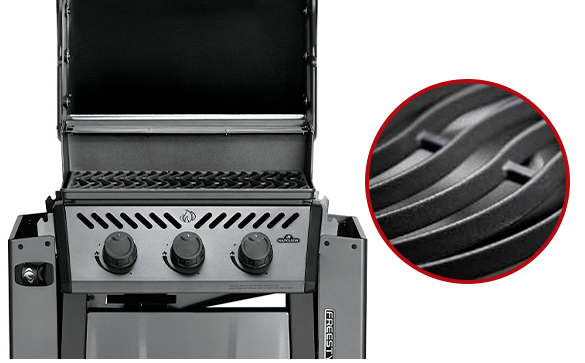 Zoom sur la grille de cuisson ondulée wave