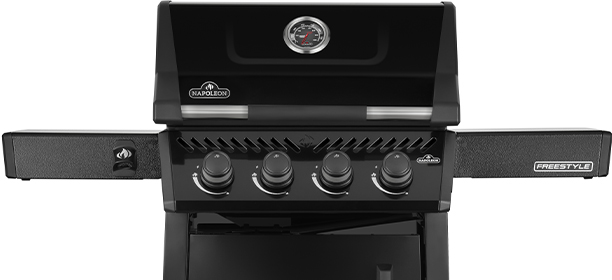 4 brûleurs inox du barbecue gaz Freestyle 425 noir Napoléon