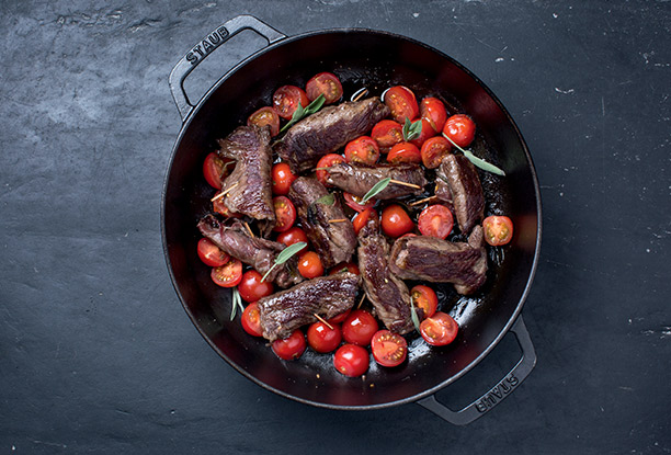 cuisson dans la cocotte en fonte Ofyr Staub