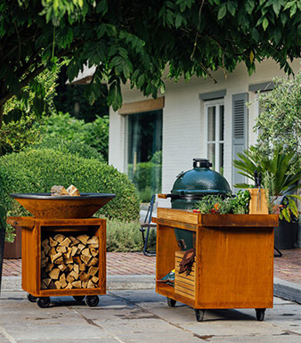Table Ofyr avec barbecue japonais Kamado