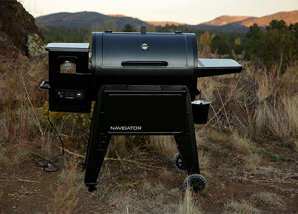 Pit Boss Navigator 850 en extérieur