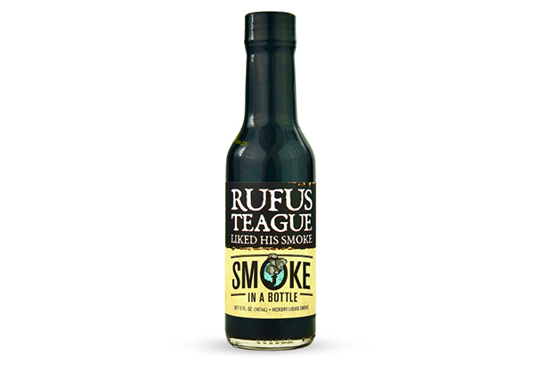 Vue sur la sauce fumée liquide de Rufus Teague