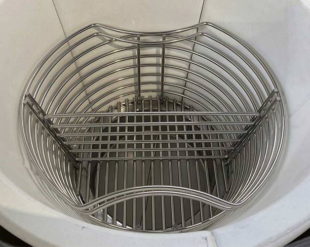 Intérieur du kamado PRO Large Solo Graphite