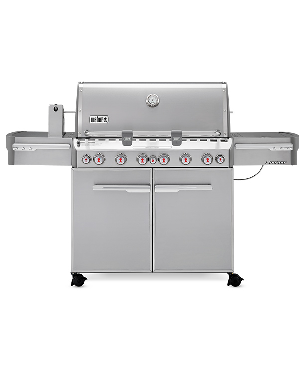 Vue de face du barbecue Summit Weber S 670