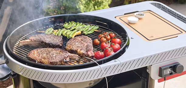 Grille GBS et tablette Weber Works du barbecue Performer Smart Weber
