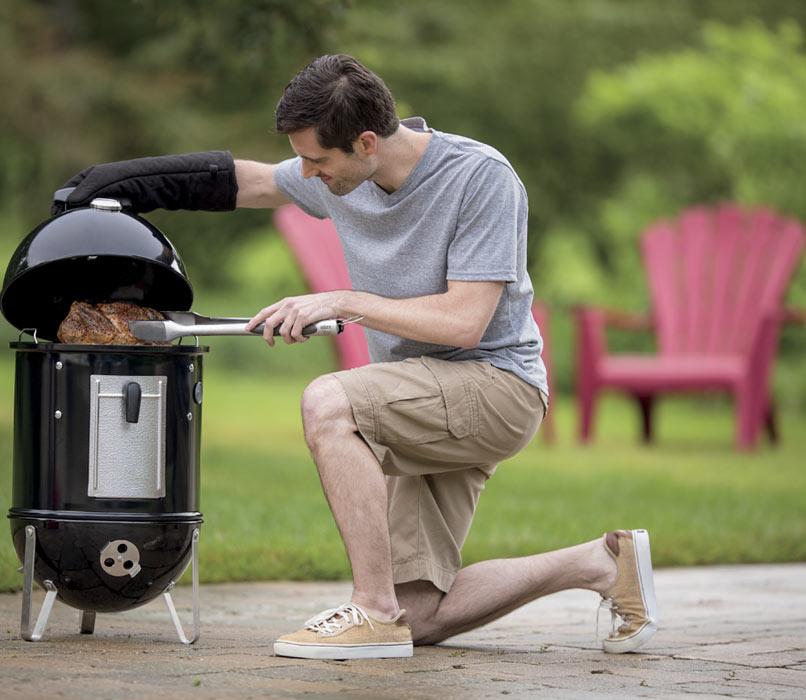 Fumage à chaud dans le fumoir Smokey Mountain 37 cm Weber