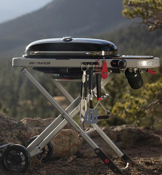 Barbecue Traveler Weber déplié